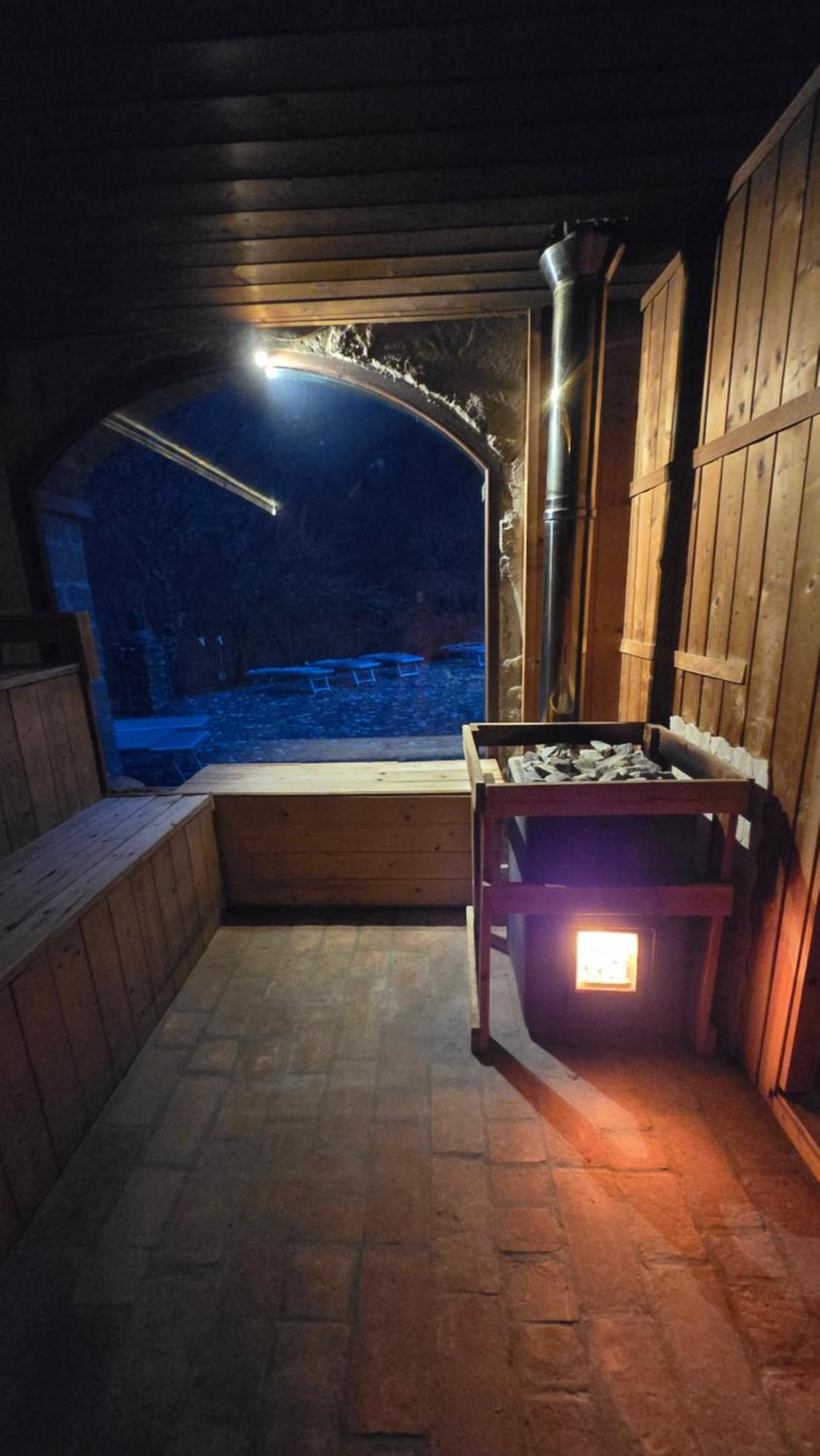 Borgo Corniola B&B Naturista Марради Экстерьер фото